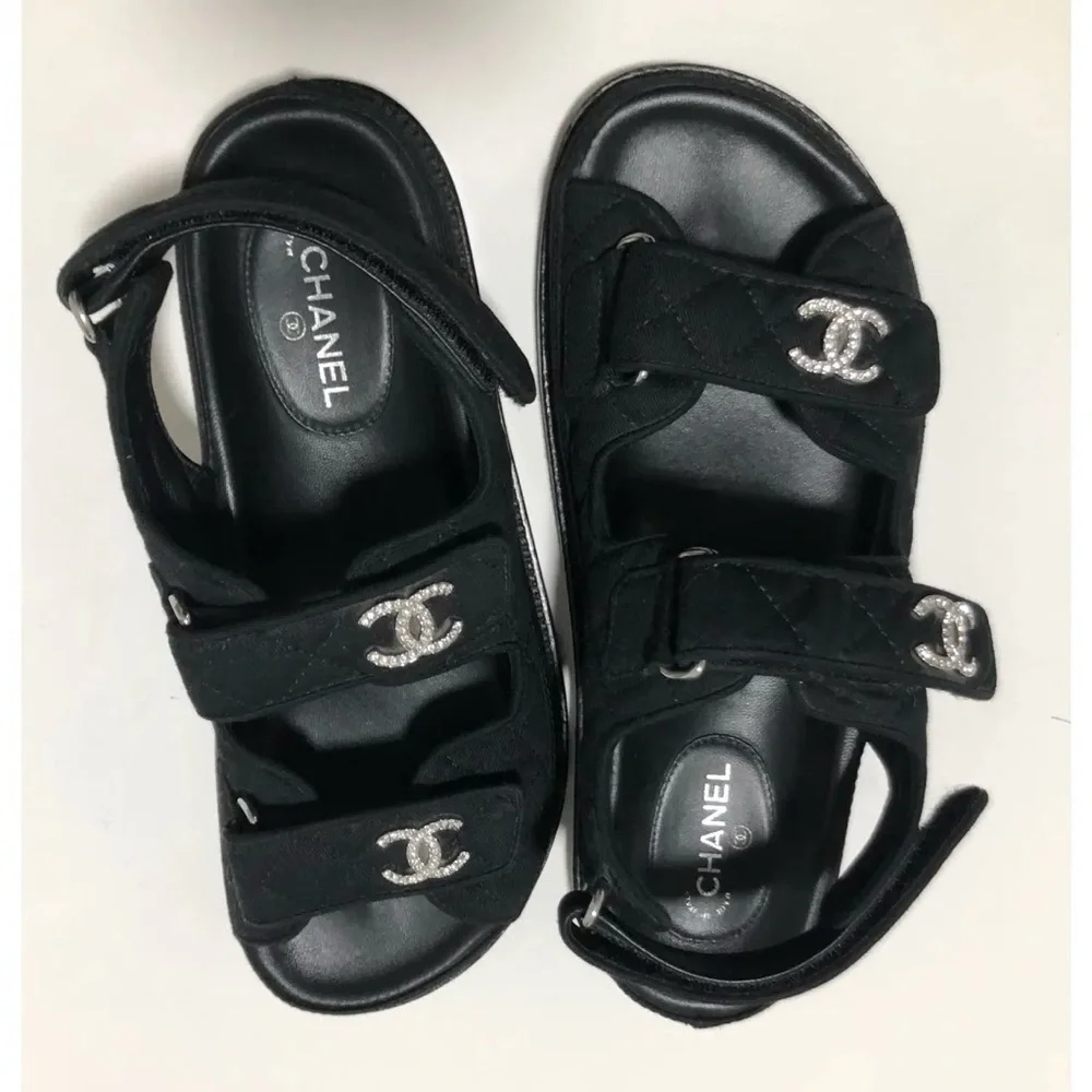CHANEL Black Quilted Logo Dad Sandals – Size 7 – 100% Authentic - Picture 3 of 5
